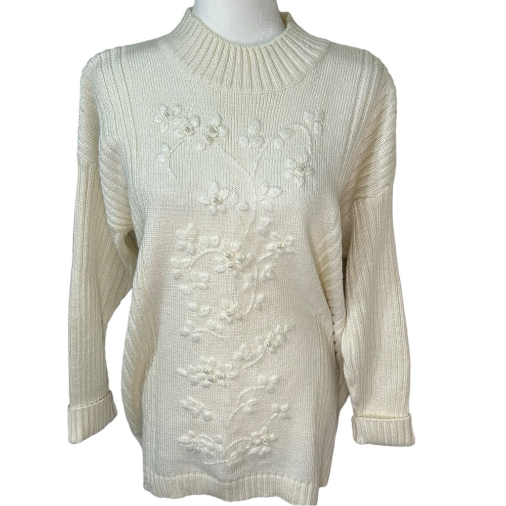Vintage Floral Embroidered Beaded Oversized Multi Knit Sweater -‎ Size Medium